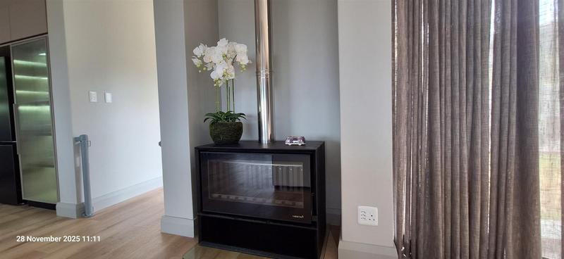 5 Bedroom Property for Sale in Outeniqua Strand Western Cape